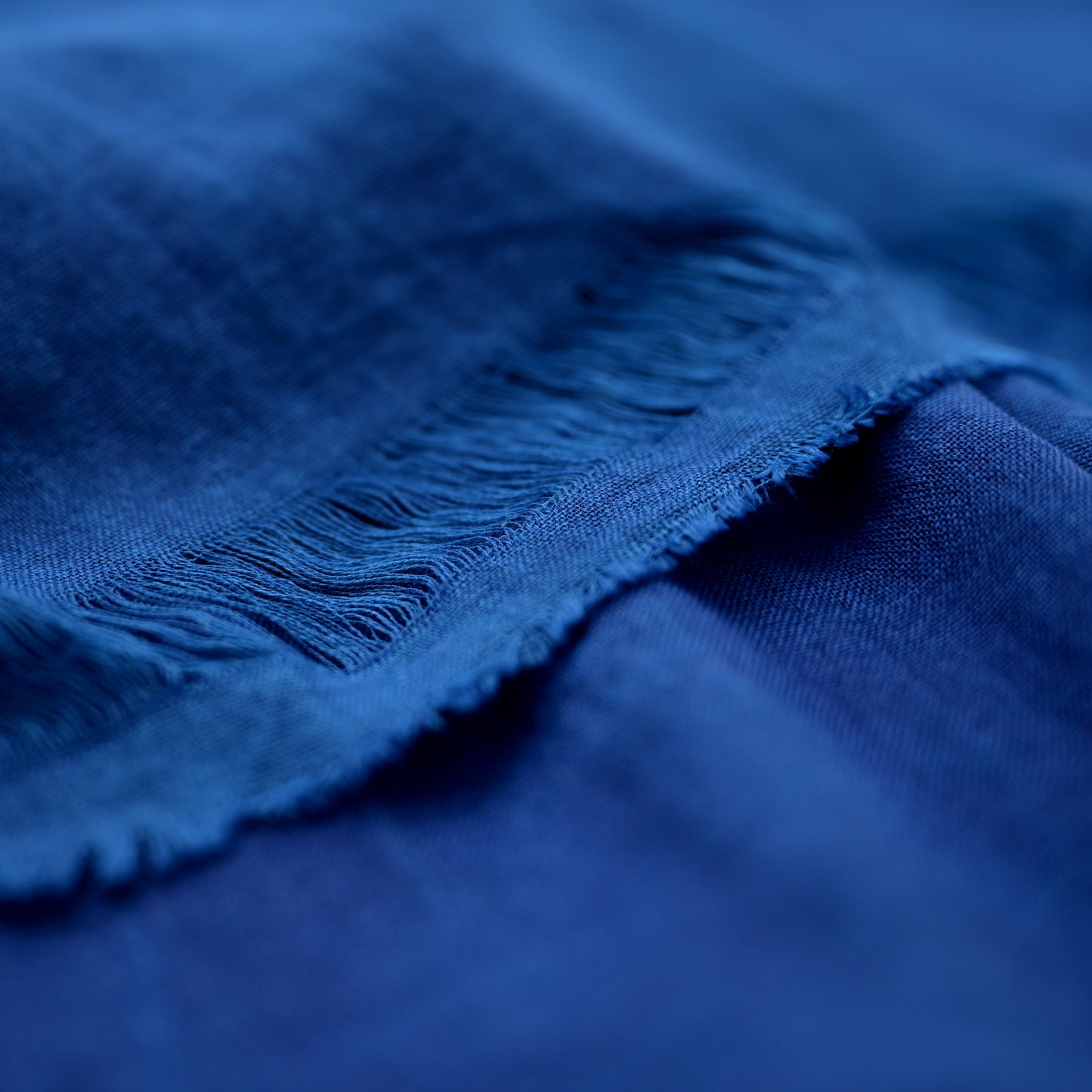 Organic cotton stole (navy)